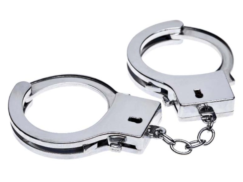 ‘Dead’ extortionist arrested