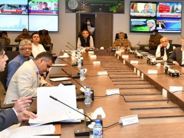 IHC seeks govt’s reply in bureaucrats’ promotion case. PHOTO: FILE