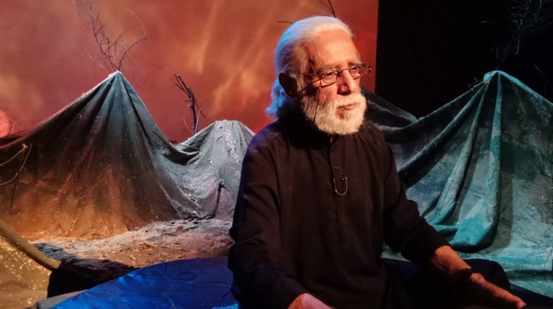 Rashid Mahmood enraged after PTV paid him Rs 620 for Marsiya recital