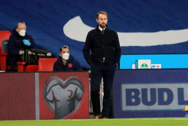 Southgate urges players to consider joining Henry in quitting social media