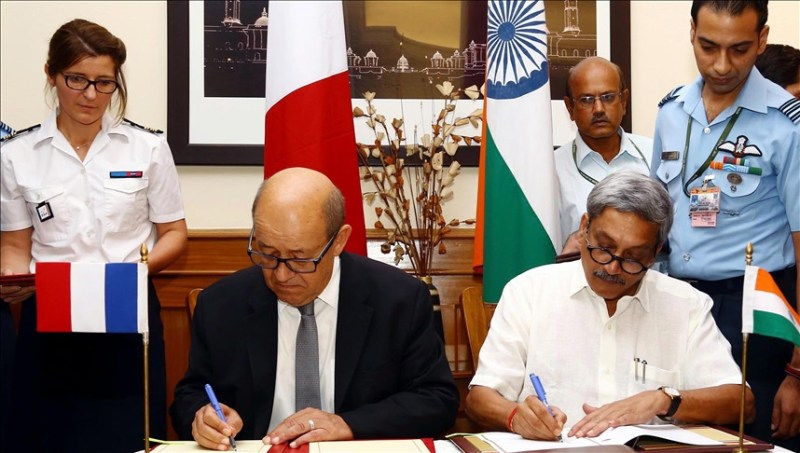 India’s fighter jet deal faces new controversy