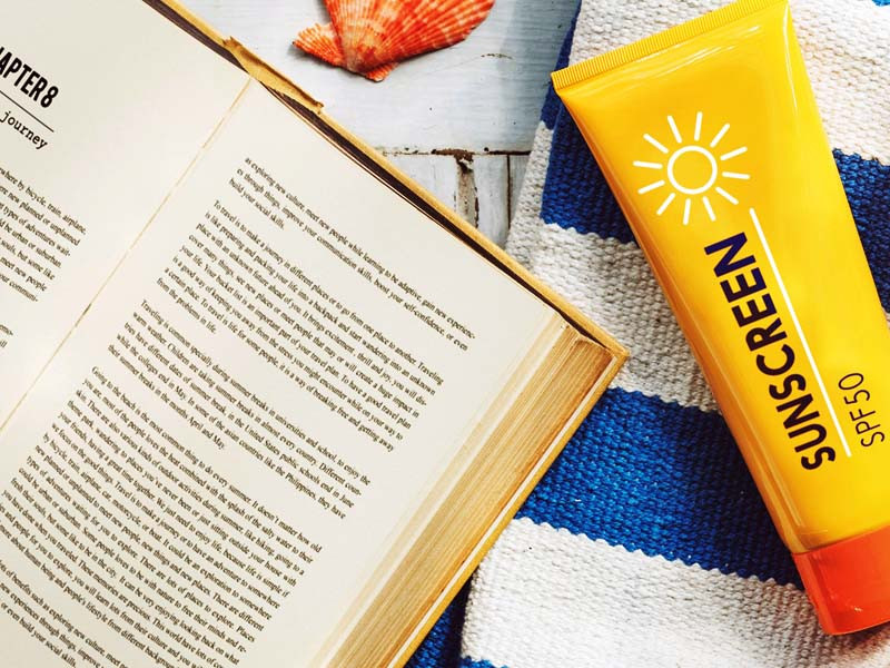 Benefits of  wearing SPF daily