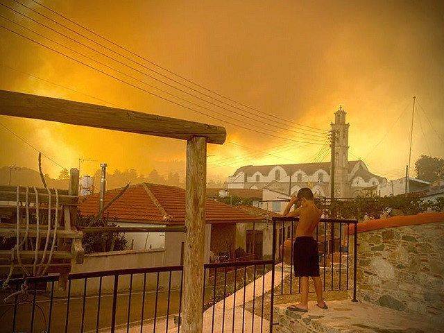EU deploys assistance for Cyprus as huge forest fire rages