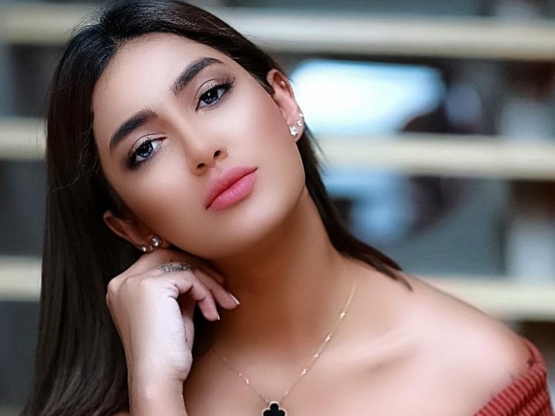 If a man hits you once, he will hit you twice: Mathira