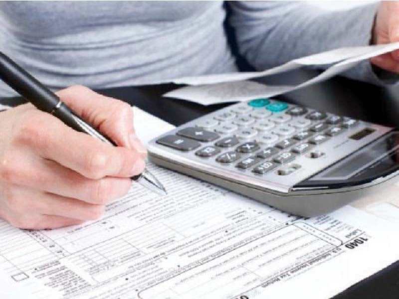 Experts project status quo in MPC meeting