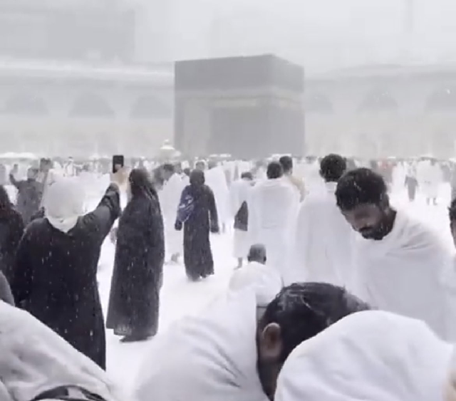 Saudi Arabia terms video showing snowfall at Grand Mosque as fake