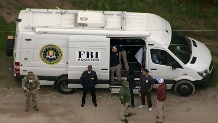Police still searching for Texas man accused of killing five neighbors