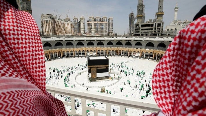 Hajj flight carries 215 pilgrims from Multan