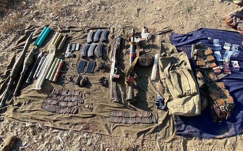 5 injured in terror attack on coach