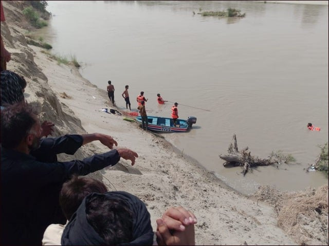 Seven children drowned after boat capsizes in canal near Khushab