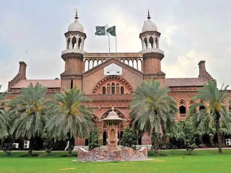 LHC refers defamation law petitions to CJ