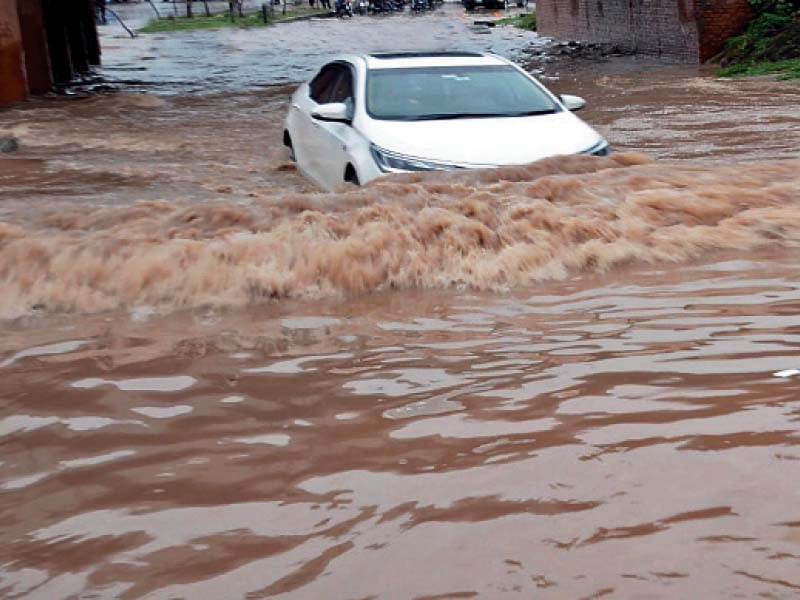 PDMA issues flash flood alert for southern Punjab