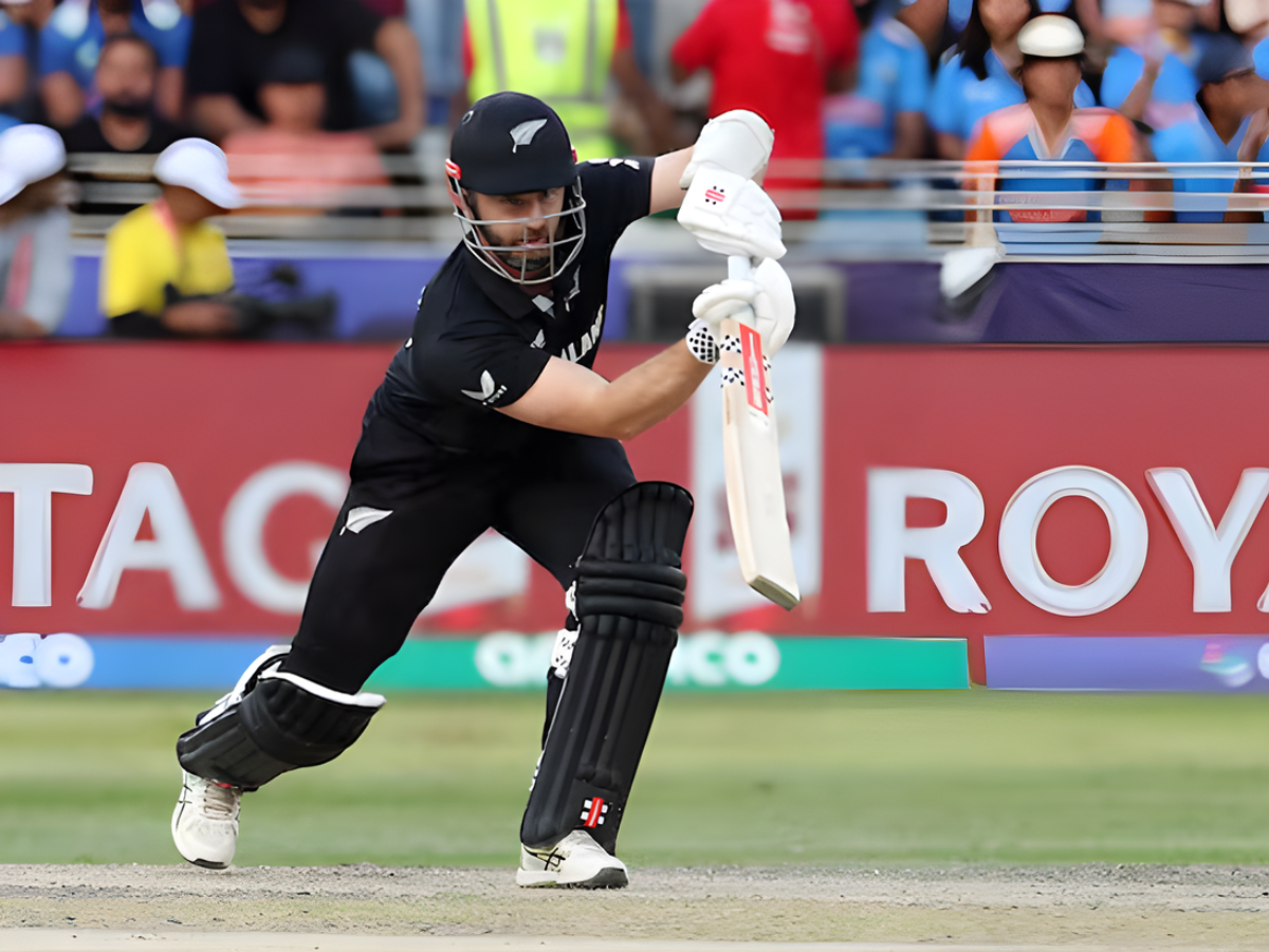 New Zealand’s Williamson launches line of boxes after low blow from Steyn