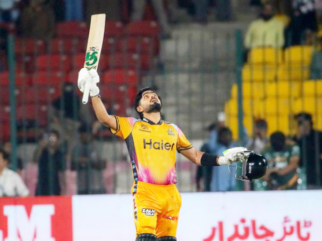 Babar ton powers Zalmi into PSL final
